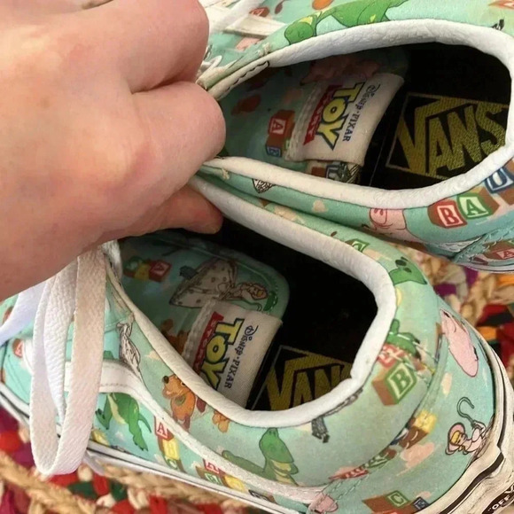 Vans Rare Special Edition Toy  Story Sneakers - Picture 6 of 9